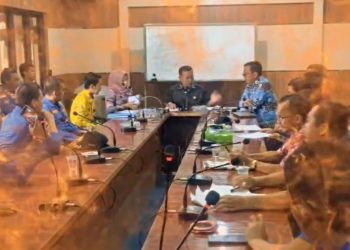 Puluhan Tenaga Honorer Pemadam Kebakaran Lampung Utara Protes Penerimaan P3K di DPRD dan BKPSDM