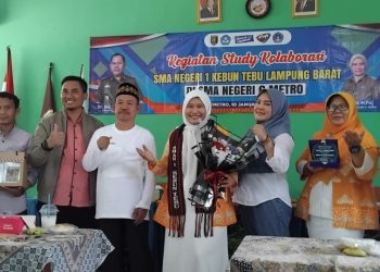 SMAN 1 Kebuntebu Kunjungi SMAN 6 Metro untuk Studi Kolaborasi Pendidikan
