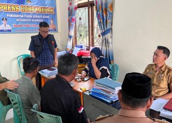 Penyidik Kejari Lampung Barat Geledah Tiga Lokasi dan Amankan Bukti Korupsi Penggunaan Dana Desa 2021 di Pekon Sumber Agung