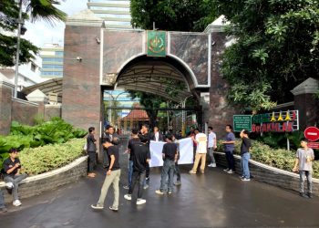 Persatuan Mahasiswa Lampung Jakarta Gelar Aksi Damai di Kejagung, Ini Tuntutannya