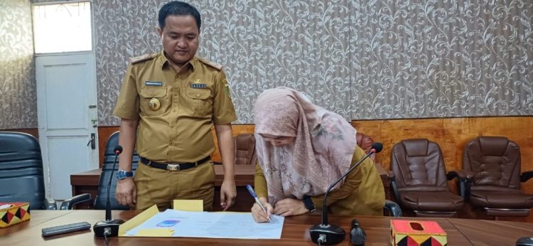 Luluk Tantri Elvandari Resmi Jabat Plt. Sekretaris DPRD Lampung Selatan