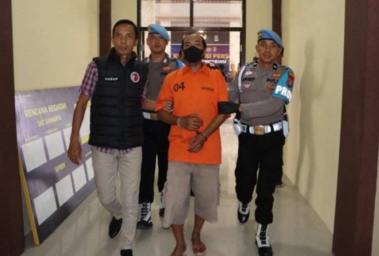 Sejak 2017, WP Edarkan 76 Kg Ganja via Medsos, Polisi Amankan 9 Kg & Senjata Api