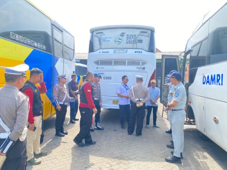 Hari Ketiga Operasi Keselamatan Krakatau 2025: Ribuan Pelanggar Terjaring