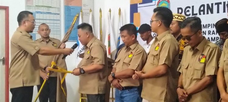 Ahmad Kenedi Lantik Riza Hendriyanto sebagai Ketua DPC Relawan RMD Lampung Selatan