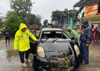 Banjir Bandang di Bandar Lampung, Mobil Terperosok ke Drainase Satu Orang Tewas