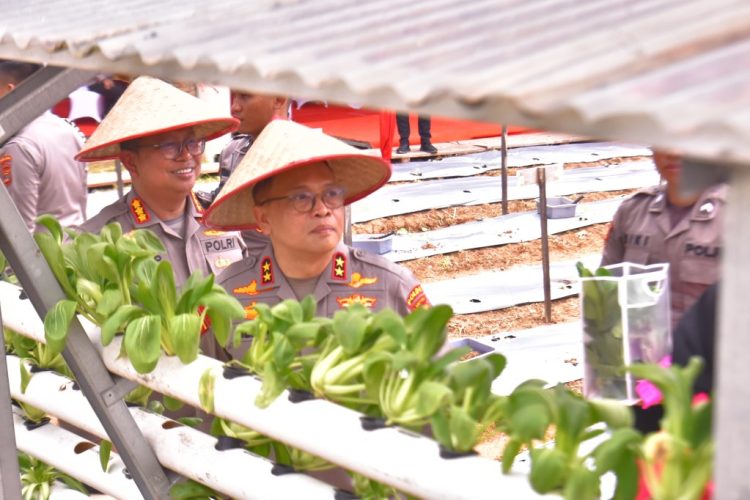 Kapolda Lampung dan Bhayangkari Luncurkan Program Pekarangan Pangan Lestari di SPN Polda Lampung