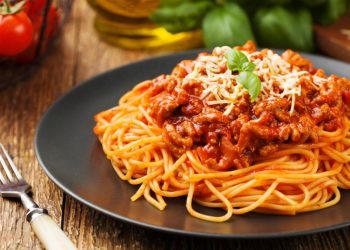 Cara Membuat Spaghetti Bolognese Rumahan yang Lezat