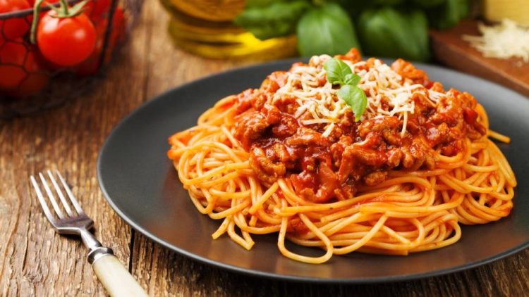 Cara Membuat Spaghetti Bolognese Rumahan yang Lezat