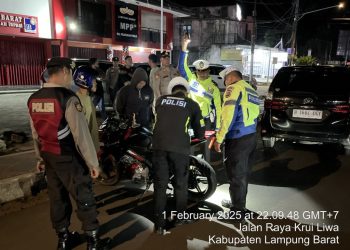 Polres Lampung Barat Gelar Patroli Skala Besar untuk Antisipasi Kejahatan Jalanan