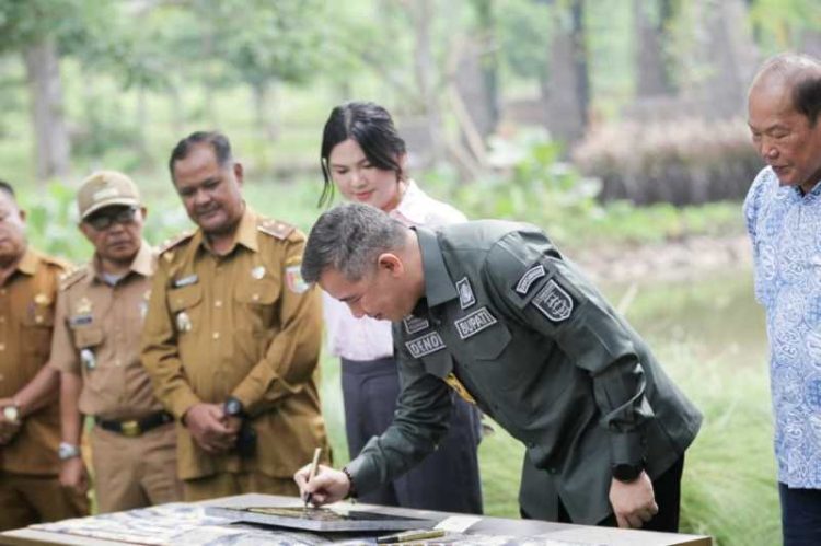 Dorong Pariwisata & Ekonomi, Jalan Wisata Pantai Mutun Kini Lebih Nyaman