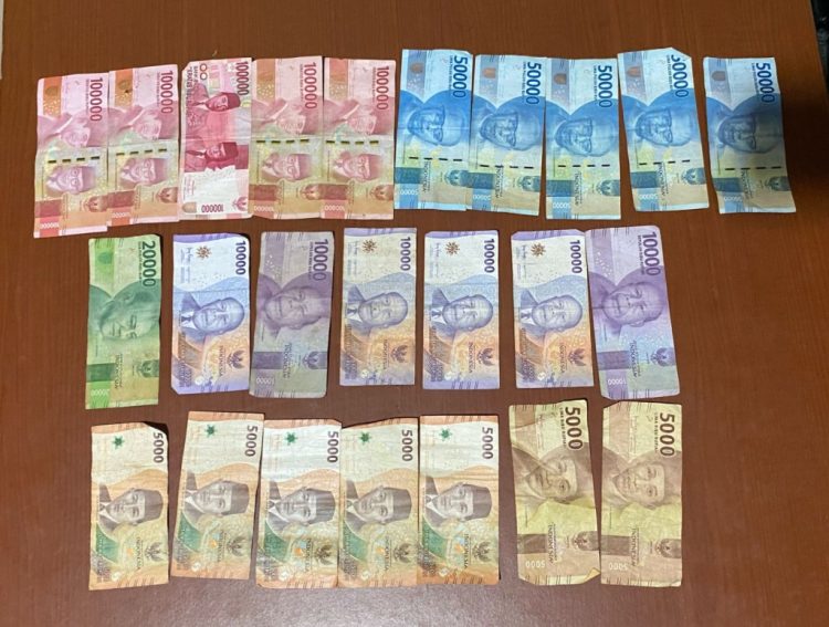 Main Judi Kartu di Rumah Warga, Lima Pria Ditangkap Polisi