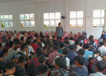 Sanlat Ramadan SMKN 1 Bukit Kemuning Berakhir dengan Lantunan Shalawat yang Syahdu