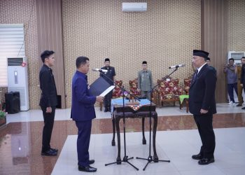 Andi Purwanto Resmi Dilantik sebagai Pj Sekda Pringsewu, Bupati Tekankan Profesionalisme