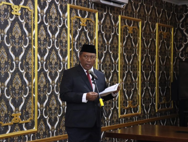 Wabup Lampung Tengah Lantik Drs. Rusmadi sebagai Pj Sekda: Dorong Efektivitas Pemerintahan