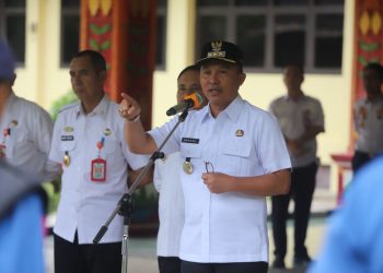 Bupati Lampung Barat Beri Semangat Petugas Damkar: “Kalian Garda Terdepan Keselamatan Masyarakat”