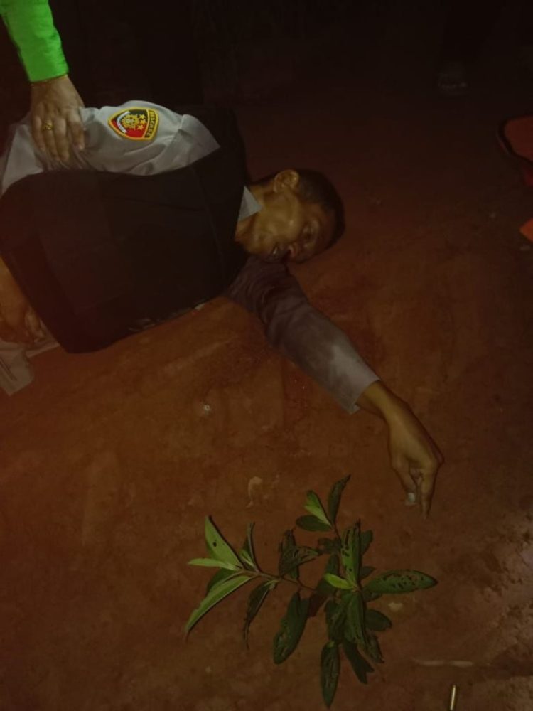 Tiga Polisi Gugur dalam Penggerebekan Judi Sabung Ayam di Way Kanan, Ditembak OTK