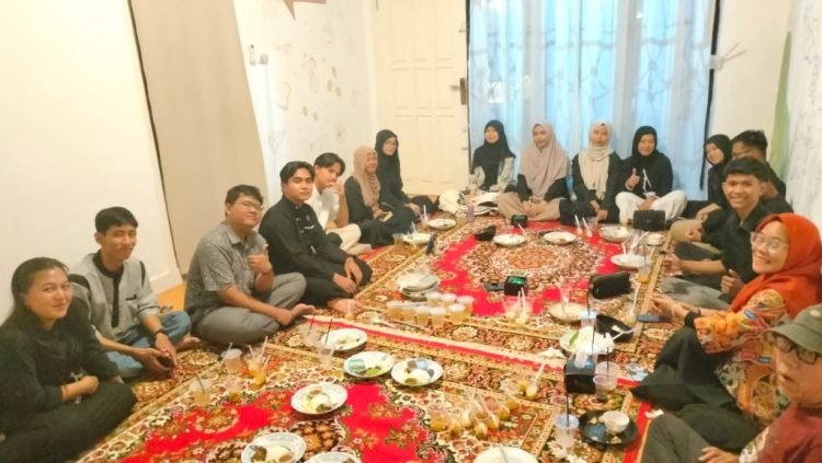 Lamban Sastra dan KPML Bersinergi Kembangkan Literasi Pascapuasa