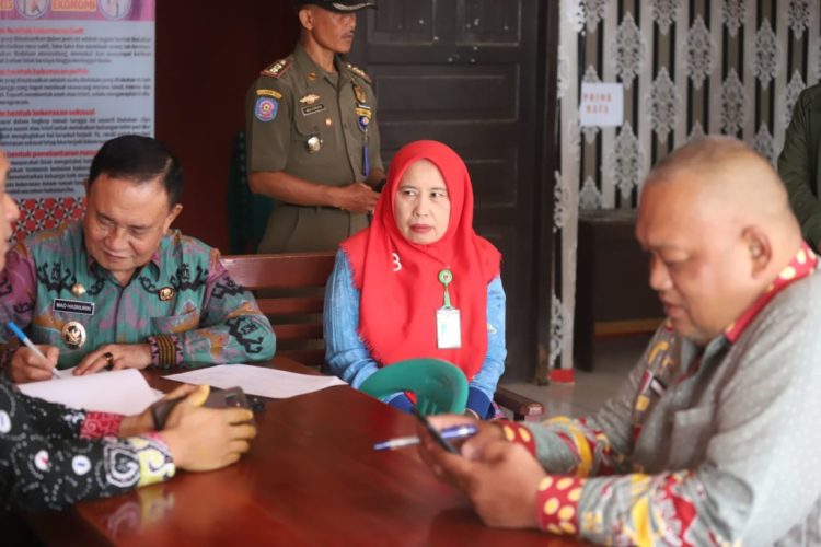 Wabup Lampung Barat Lakukan Sidak, Temukan Pegawai Absen Saat Jam Kerja