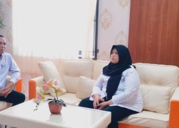 Umi Laila Lakukan Sidak Ke Sejumlah Dinas, Tegaskan Pentingnya Kepedulian Terhadap Kesejahteraan Pegawai