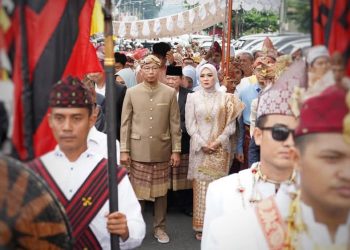 Gubernur Lampung Resmi Tempati Mahan Agung, Gelar Prosesi Adat Ngantak Gubernur Buka Belangan