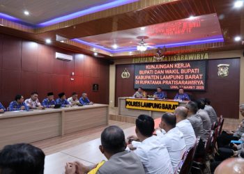 Sinergi Pemerintah Daerah dan Forkopimda, Bupati Parosil Mabsus Kunjungi Mapolres dan Kejari Lampung Barat