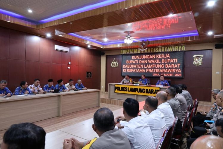 Sinergi Pemerintah Daerah dan Forkopimda, Bupati Parosil Mabsus Kunjungi Mapolres dan Kejari Lampung Barat