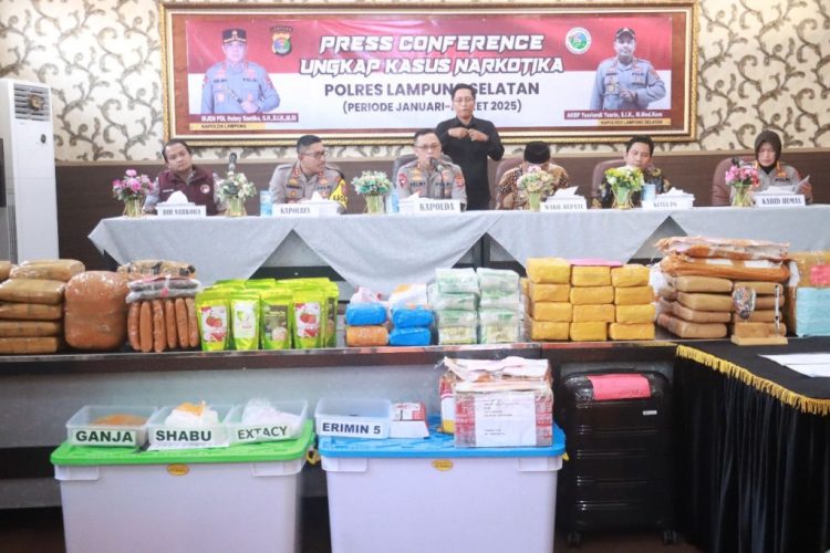 Polres Lampung Selatan Ungkap Jaringan Fredy Pratama, Tangkap Kurir Sabu 21 Kg di Bakauheni