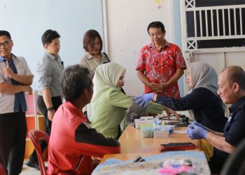 Ketua PMI Pesawaran Hadiri Bakti Sosial PSMTI, Tekankan Pentingnya Donor Darah dan Pemeriksaan Kesehatan