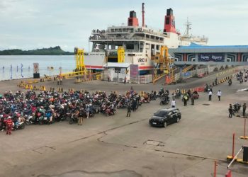 Volume Kendaraan Melonjak, ASDP Pastikan Arus Balik di Pelabuhan Bakauheni Terkendali