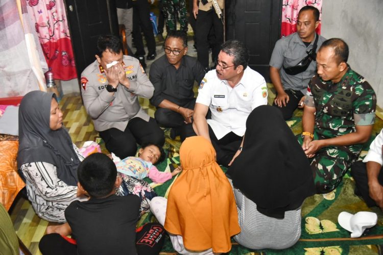 Bripka Husni Abdullah Gugur Saat Bertugas, Dianugerahi Pangkat Anumerta