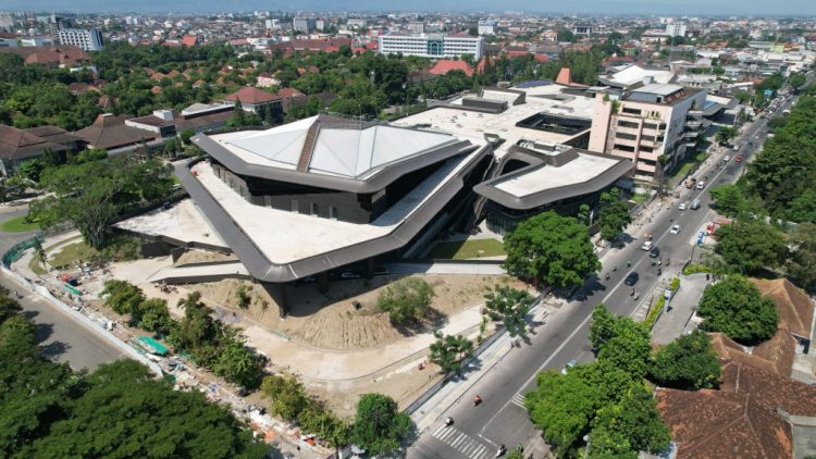 Waskita Karya Tegaskan Peran Strategis di Dunia Pendidikan: Dari Sekolah Dasar hingga Universitas Kelas Dunia