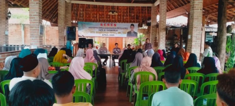 Gita Kurniawan Putra Janji Perjuangkan Aspirasi Warga Gadingrejo dalam Reses