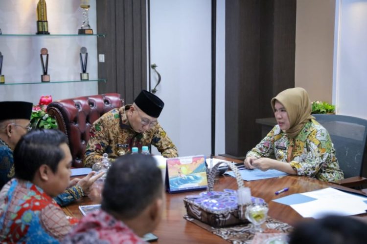 Gubernur Mirza Tegaskan Komitmen Reformasi Pelayanan Publik dalam Kunjungan Ombudsman RI Lampung
