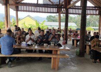 47 Mantan Kades Pesisir Nyatakan Dukung Nanda-Anton di PSU Pesawaran