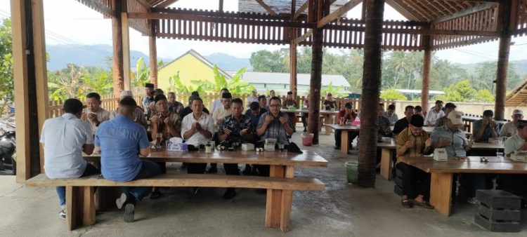 47 Mantan Kades Pesisir Nyatakan Dukung Nanda-Anton di PSU Pesawaran