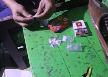 Operasi Pekat Krakatau 2025: Dua Warga Palas Diamankan Polisi di Cafe Karaoke karena Bawa Sabu dan Senjata Tajam