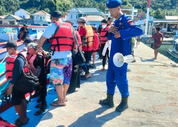 Sat Polairud Pesawaran Sisir Dermaga Ketapang, Tegaskan Edukasi Keselamatan dan Lindungi Laut dari Praktik Ilegal