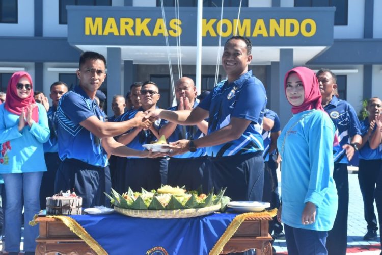 Lanal Lampung Gelar Tasyakuran Sederhana Peringati HUT ke-60, Penuh Kehangatan dan Kebersamaan