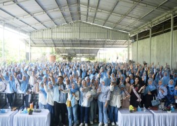 Ratusan Emak-Emak Deklarasikan Dukungan untuk Nanda-Anton Jelang PSU Pesawaran 2025