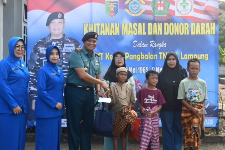 Khitan Massal & Donor Darah Warnai HUT ke-60 Lanal Lampung: Aksi Kemanusiaan untuk Masyarakat Maritim