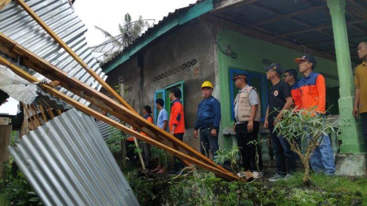 Respons Cepat BPBD Tanggamus Usai Puting Beliung, Warga Pekon Teratas Ucapkan Terima Kasih