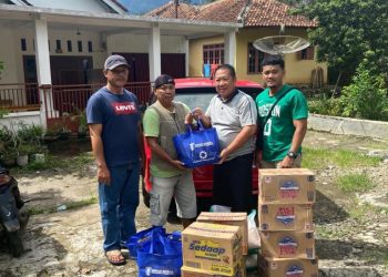 Pemkab Tanggamus Salurkan Bantuan untuk Warga Terdampak Puting Beliung di Pekon Teratas