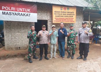 TNI-Polri Bersama Warga Bangun Rumah Layak untuk Keluarga Buruh di Sidoluhur: Sinergi yang Menginspirasi