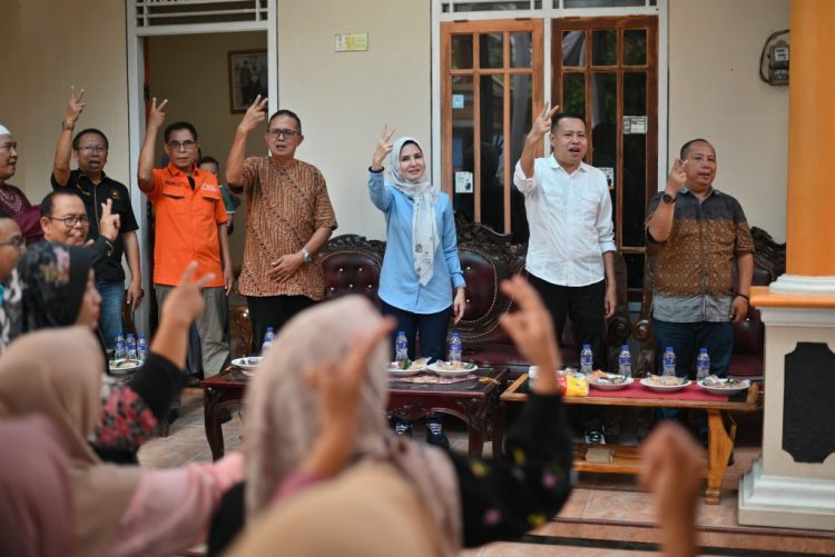 Ratusan Relawan Padang Cermin dan Teluk Pandan Deklarasi Dukung Pasangan Nanda-Anton di Pesawaran