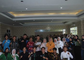 PGMI UIN RIL Sukses Gelar Seminar Pendidikan Digital, Hadirkan Fitri dan Aat sebagai Narasumber
