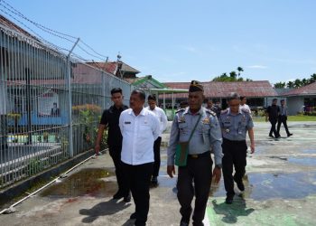 Dirjenpas Kunjungi Petugas Lapas Nabire yang Terluka Akibat Insiden Kekerasan