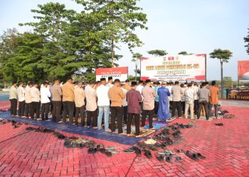 Polres Pesawaran Gelar Sholat Iduladha Bersama Warga: Merajut Kebersamaan dalam Nuansa Iman