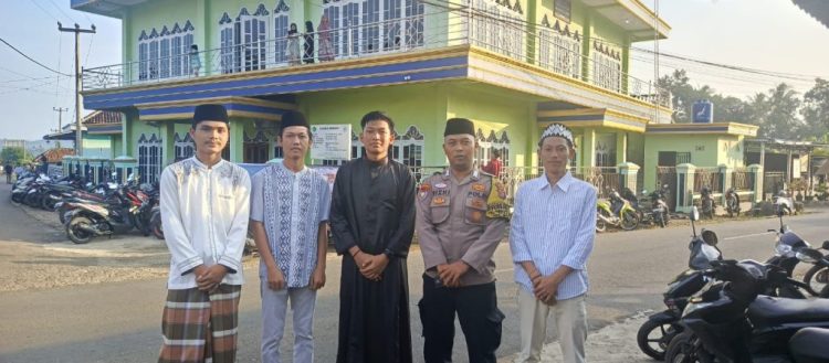 Polsek Kedondong Amankan Sholat Idul Adha di Tiga Kecamatan, Jamaah Ibadah Khusyuk dan Aman