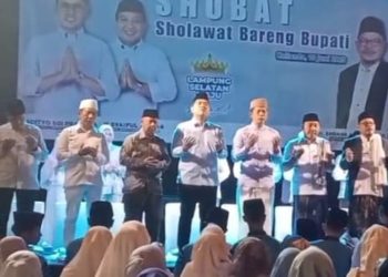 Shobat Bersama Bupati, Lampung Selatan Bersholawat dalam Malam Penuh Berkah