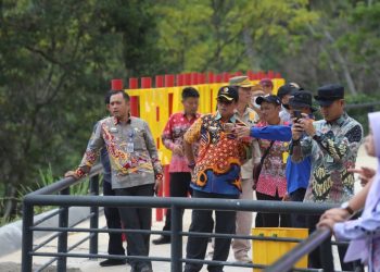 Sekda Lampung Barat Tinjau Kesiapan Peresmian Pasar Tematik Wisata Jelajah Danau Ranau: Destinasi Baru Kebanggaan Sumatera